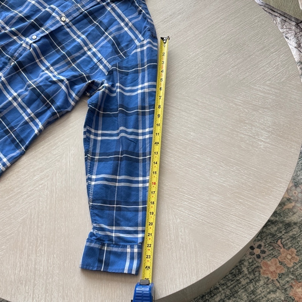 St. John's Bay Blue Plaid Button-Down Shirt Large Like New A44 Beauty!! - Picture 11 of 11